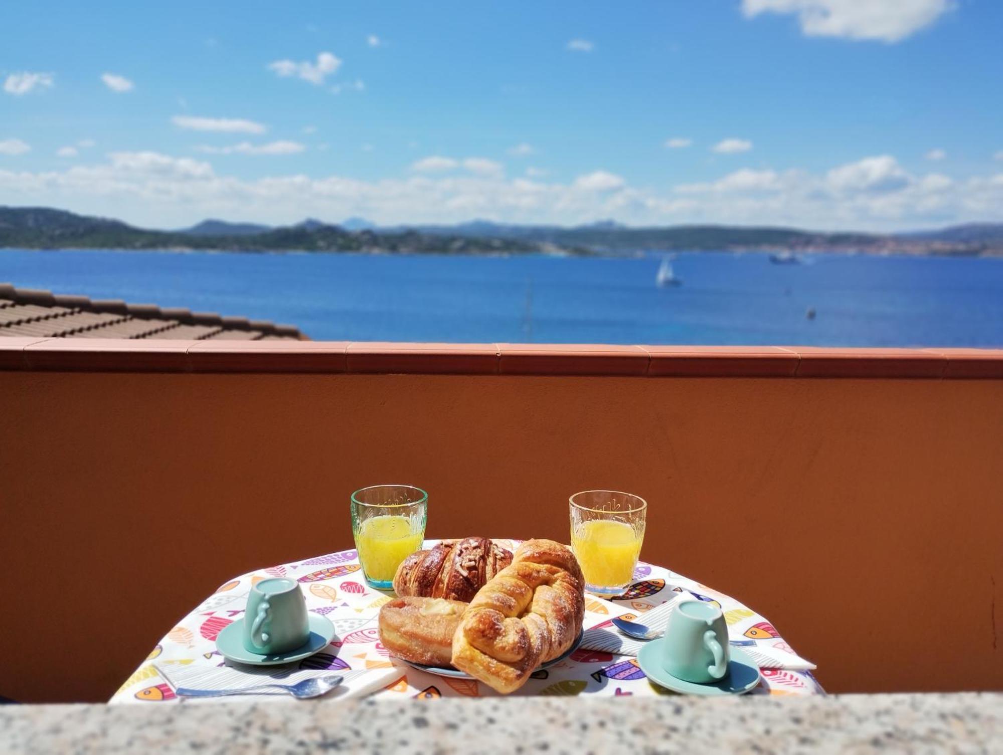 Appartamentino Panoramico...Con Finestra Sul Mare! Ла-Маддалена Экстерьер фото